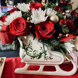 Gorgeous arrangement! Gorgeous arrangement!