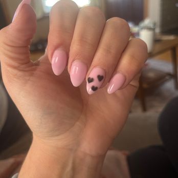 EP Nails - Nail Salons Near Me - Chicago, Illinois