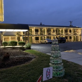 DOGFISH INN - Updated January 2026 - 177 Photos & 80 Reviews - 105