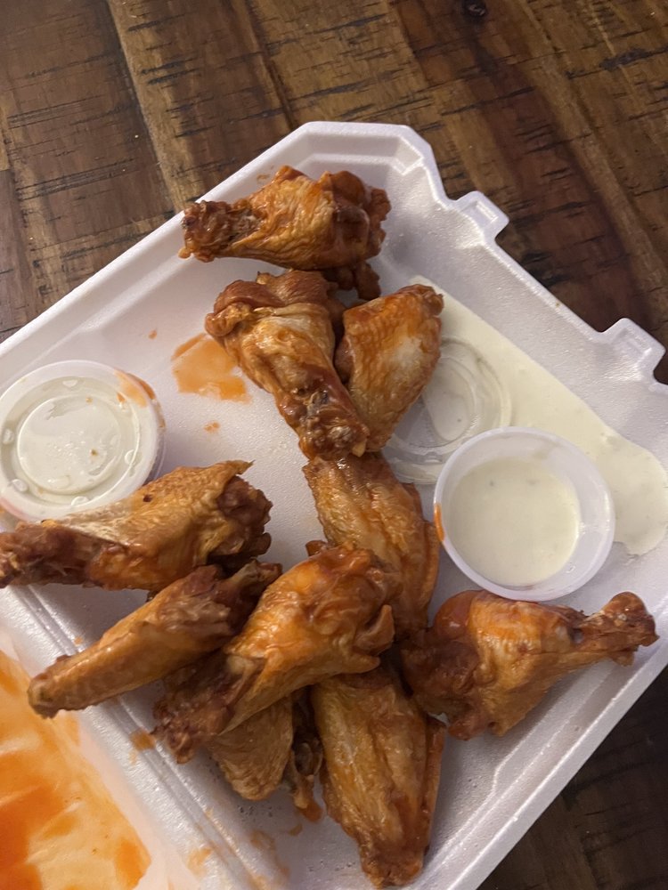 Food from Norwood Tavern
