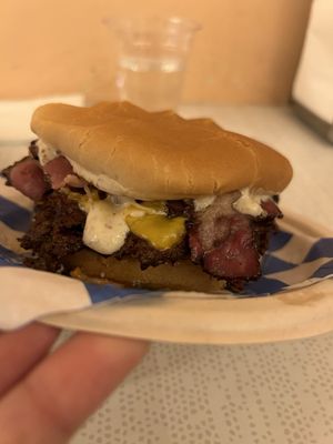 Goldburger Highland Park by null