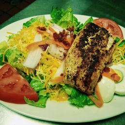 Grilled Mahi Mahi Salad