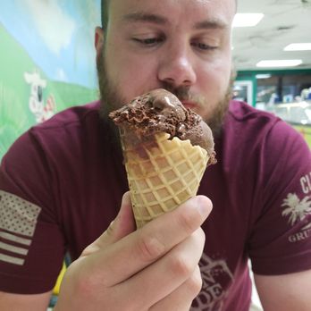 Frozen Moo - Ice Cream & Frozen Yogurt Near Me - Hilton Head Island, South Carolina Frozen Moo - Ice Cream & Frozen Yogurt Near Me - Hilton Head Island, South Carolina