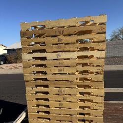 Phoenix Pallet Providers