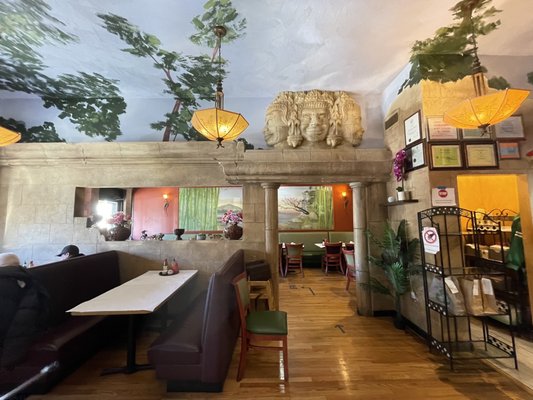 Gourmet House Restaurant by null