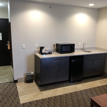 Wyndham Garden Fort Wayne - Executive king room. - Hotels Near Me - Fort Wayne, Indiana Wyndham Garden Fort Wayne - Executive king room. - Hotels Near Me - Fort Wayne, Indiana