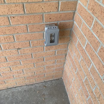1 Electric & Contracting - New weather proof electric outlet-GFCI-slim cover-local - Electricians Near Me 1 Electric & Contracting - New weather proof electric outlet-GFCI-slim cover-local - Electricians Near Me