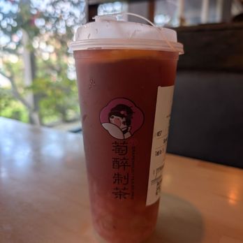 Social Eatery - Grapeholic - Grape and Lemon - Bubble Tea Near Me - Millbrae, California