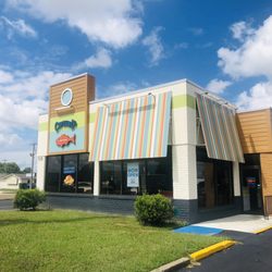 Captain D's