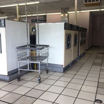 Jackson Coin Laundry - Laundromat Near Me - Memphis, Tennessee Jackson Coin Laundry - Laundromat Near Me - Memphis, Tennessee