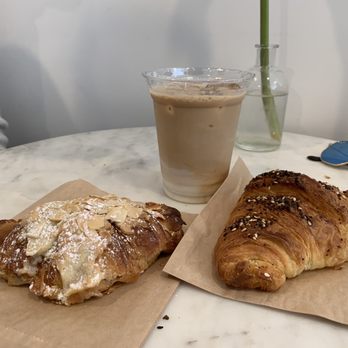 L'Appartement 4F - Bakeries Near Me - Brooklyn, New York L'Appartement 4F - Bakeries Near Me - Brooklyn, New York