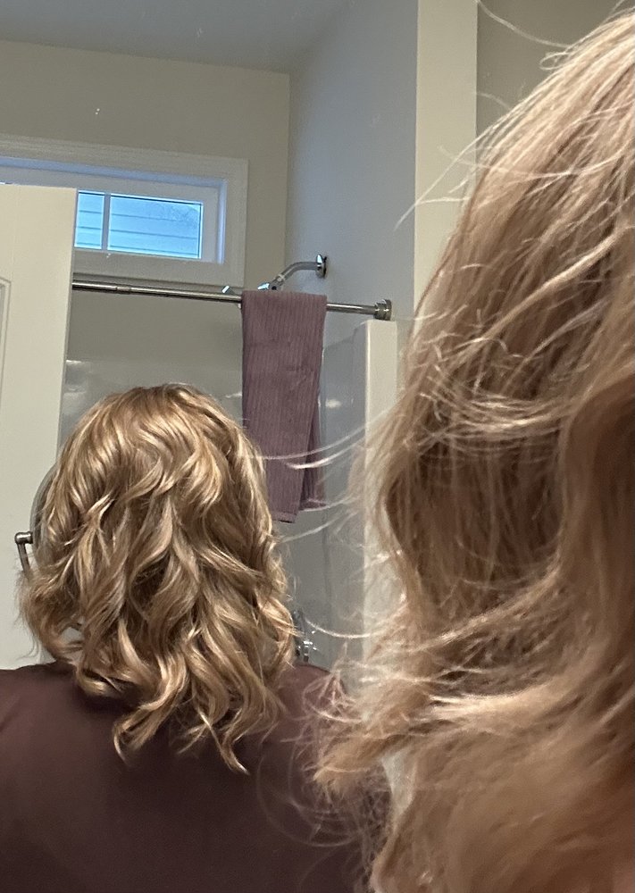 GUYS & DOLLS HAIR SALON Updated September 2024 804 Inlet Square Dr