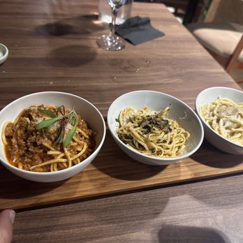 La Divina Comedia Trattoria - Three types of spaghetti for one lucky man. - Italian Near Me - Miami Beach, Florida La Divina Comedia Trattoria - Three types of spaghetti for one lucky man. - Italian Near Me - Miami Beach, Florida