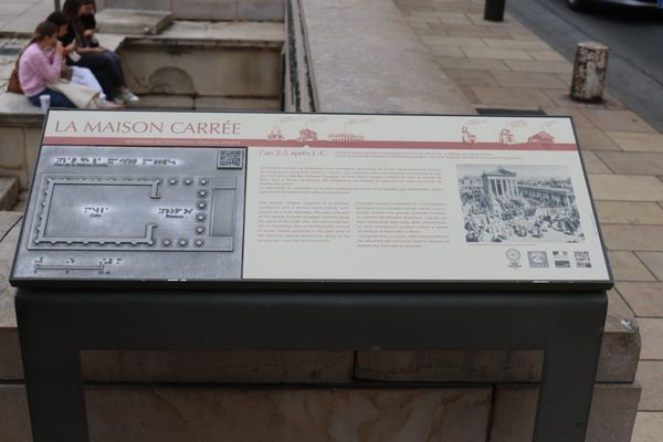 Maison Carrée by null