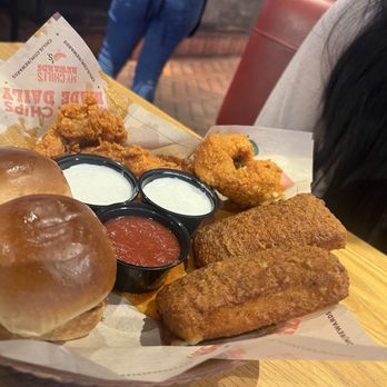 Chili's - Triple Dipper - American Near Me - Santa Clarita, California Chili's - Triple Dipper - American Near Me - Santa Clarita, California