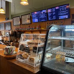 Villa Coffeehouse - Inside