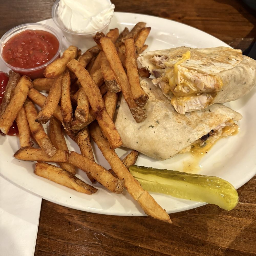 Swifty's Restaurant & Pub - Santa Fe Wrap - New American Near Me - Utica, New York