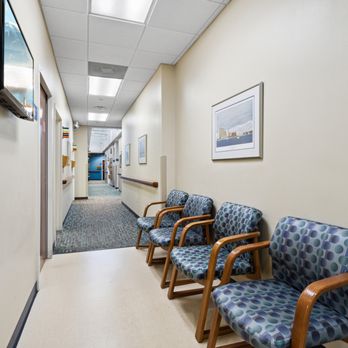 Wardell Orthopaedics - Additional Waiting Area - Orthopedists Near Me - Suffolk, Virginia