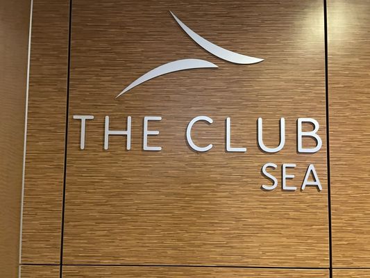 The Club SEA - Concourse A by null