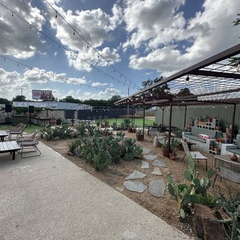 Far-Out - Outdoor Patio - Bars Near Me - Dallas, Texas