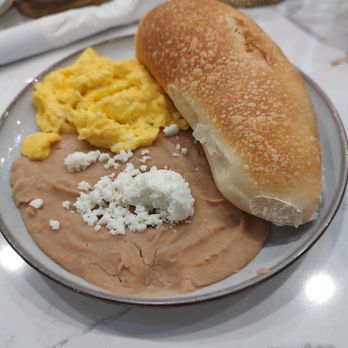 Almuerzo Café - Scrambled eggs and beans with fresh bread - Breakfast & Brunch Near Me - Tustin, California