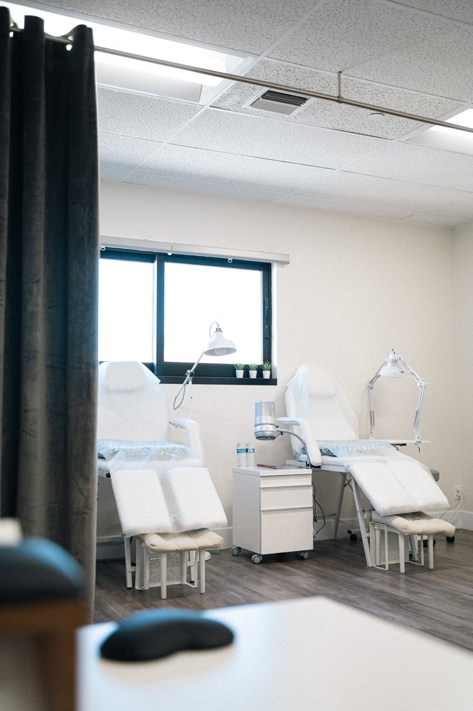 ALEKSA LA NAILS Updated September 2024 43 Photos & 27 Reviews