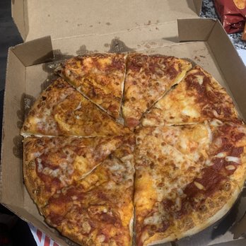 Domino's Pizza - Pizza dry old cardboard cold - Pizza Near Me - Queen Creek, Arizona