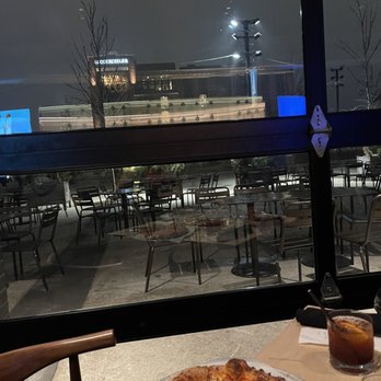 Hinterland Brewery - Wood-fired pizza and views - New American Near Me - Green Bay, Wisconsin