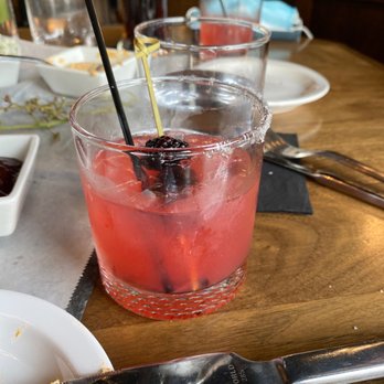 313 Franklin - Blackberry Whiskey Sour - American Near Me - South Hill, Virginia 313 Franklin - Blackberry Whiskey Sour - American Near Me - South Hill, Virginia