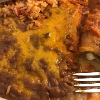 Mitla Cafe - Delicious food; excellent service; been coming here since childhood - Mexican Near Me - San Bernardino, California