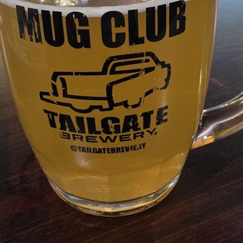 TailGate Brewery Music Row - Tailgate apple lager - Pizza Near Me - Nashville, Tennessee TailGate Brewery Music Row - Tailgate apple lager - Pizza Near Me - Nashville, Tennessee