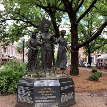 Market Square - Shopping Centers Near Me