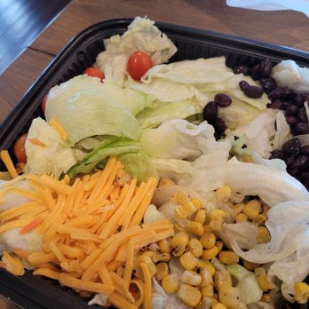 Jack in the Box - The sad spoiled salad - Fast Food Near Me - Calabasas, California Jack in the Box - The sad spoiled salad - Fast Food Near Me - Calabasas, California