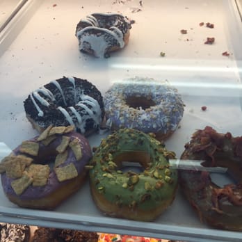Glaze Doughnuts - Donuts Near Me - Las Vegas, Nevada Glaze Doughnuts - Donuts Near Me - Las Vegas, Nevada