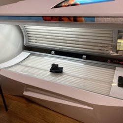 Beach Bumz Tanning Spa
