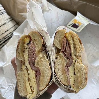 Crostini & Java - Egg, Ham and Cheese Bagel - Coffee & Tea Near Me - San Francisco, California