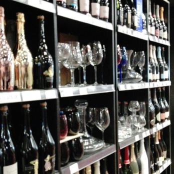 Bodega Amparo - De todos para el enófilo - Beer, Wine & Spirits Near Me - Buenos Aires, C Bodega Amparo - De todos para el enófilo - Beer, Wine & Spirits Near Me - Buenos Aires, C