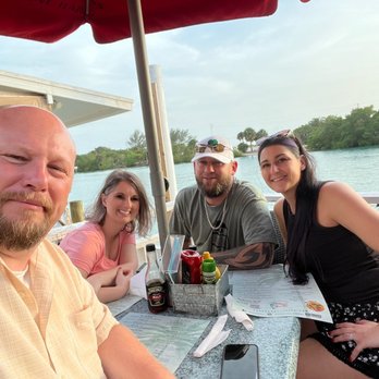 Pop's Sunset Grill - Seafood Near Me - Nokomis, Florida