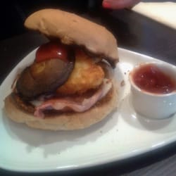Porter's Coffee Shop & Bistro - Porter's breakfast bap