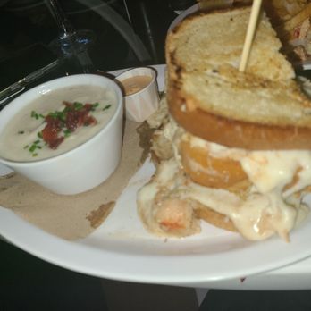 Slapfish - Clobster grilled cheese with clam chowder - Seafood Near Me - Albuquerque, New Mexico