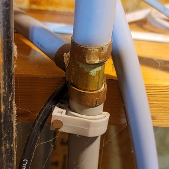 Ready Home Inspection - You don't want to see this plumbing in your house. Poly has been known to have issues causing major water and mold damage behind the walls. - Home Inspectors Near Me Ready Home Inspection - You don't want to see this plumbing in your house. Poly has been known to have issues causing major water and mold damage behind the walls. - Home Inspectors Near Me