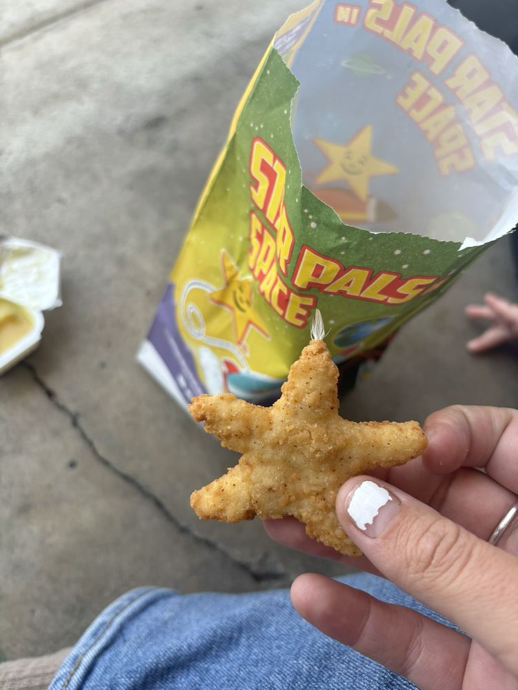 CARL’S JR Updated September 2024 30 Photos & 80 Reviews 33505