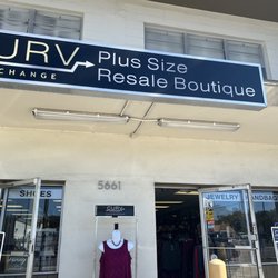CURV Exchange Plus Size REsale Boutique - St.Petersburg - St. Pete location. I like this one the best.