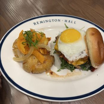 Remington Hall - Ultimate burger - New American Near Me - Park City, Utah Remington Hall - Ultimate burger - New American Near Me - Park City, Utah