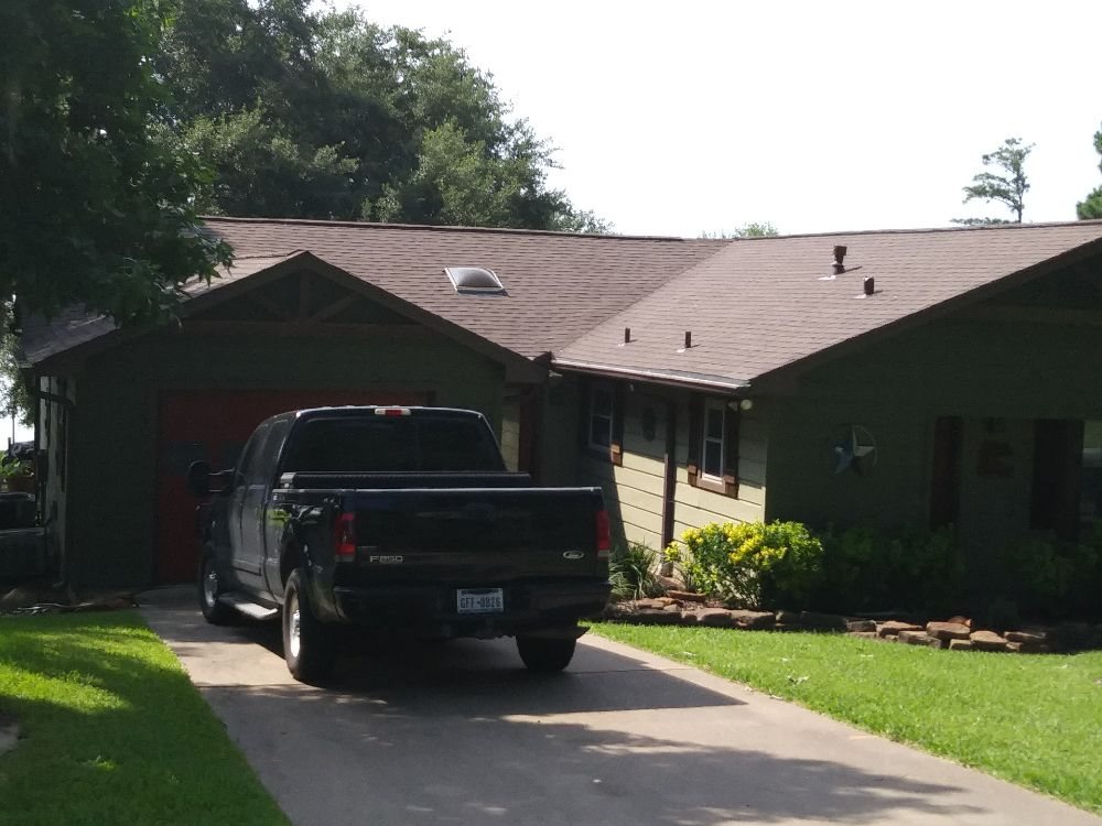 Slide of Aim-1 Seamless Gutters