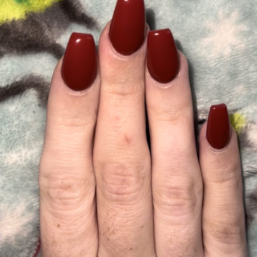 Divine Nails and Spa - Right hand (for comparison) - Nail Salons Near Me - Franklin, Massachusetts