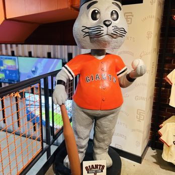 Giants Dugout Store - This was a huge Bobble head , taller than myself - Sports Wear Near Me - San Francisco, California Giants Dugout Store - This was a huge Bobble head , taller than myself - Sports Wear Near Me - San Francisco, California