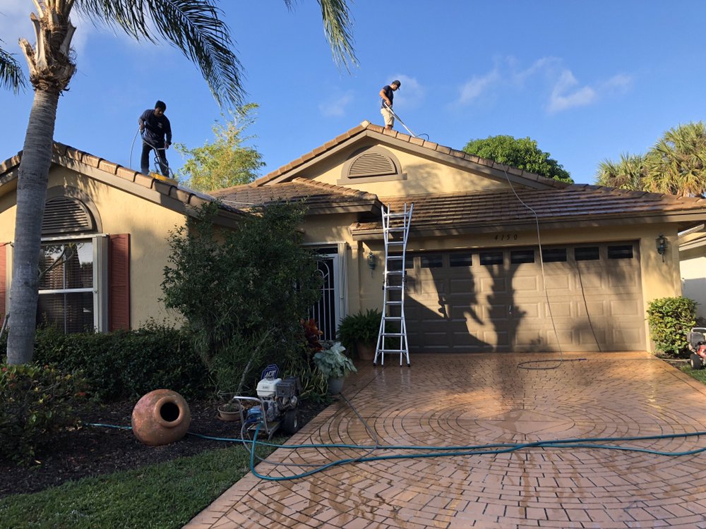 SHINY WINDOW’S CLEANING Updated October 2024 15 Photos Boynton