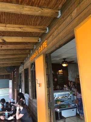 Friend's Café by null
