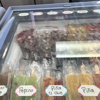 La Michoacana Bella - Ice Cream & Frozen Yogurt Near Me - Highland Park, Illinois
